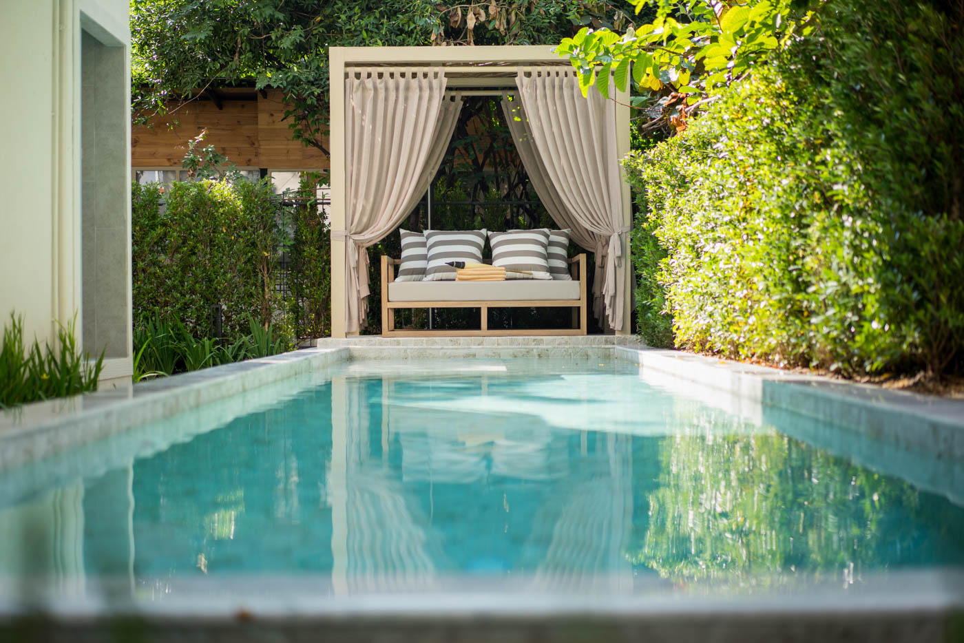 Hotel chiang mai pool