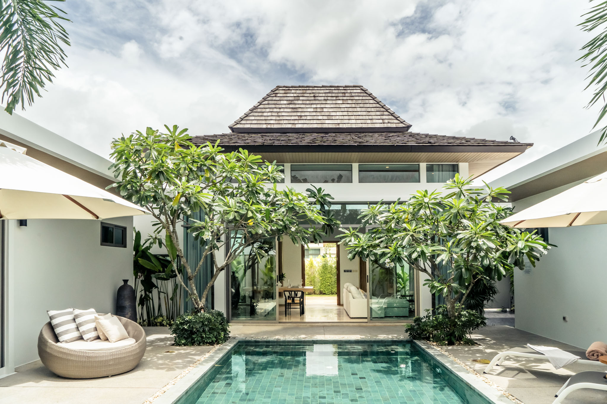 Alanna 2 bedroom signature pool villa